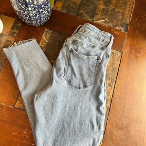 Gap High Rise Skinny Jean